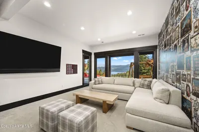 Property 26-10515 - Photo 59
