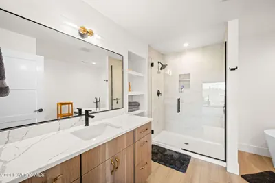 Property 26-9674 - Photo 70