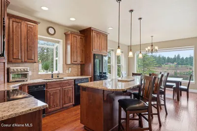 Property 26-8806 - Photo 6