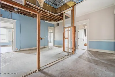 Property 26-4380 - Photo 25
