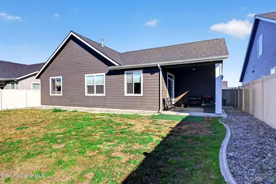 Property 26-9834 - Photo 40