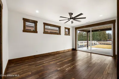 Property 26-8025 - Photo 19