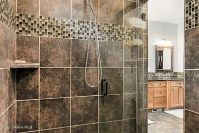 Property 26-10573 - Photo 21