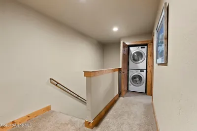 Property 26-8539 - Photo 37