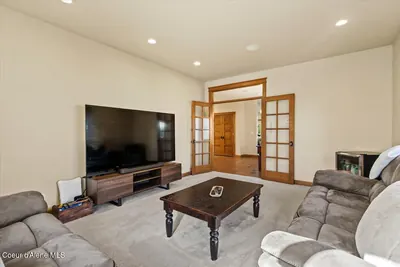 Property 26-10133 - Photo 27