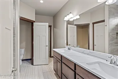 Property 26-9856 - Photo 10