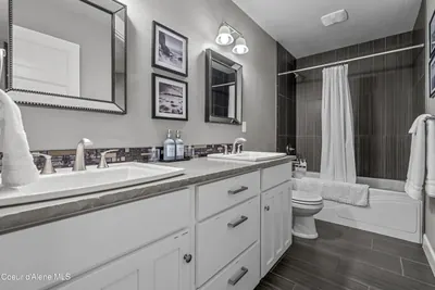 Property 26-7242 - Photo 29