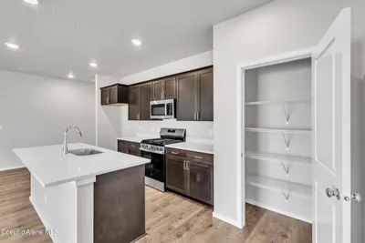 Property 26-8453 - Photo 25