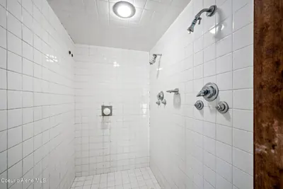Property 26-3057 - Photo 43