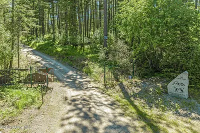 Property 24-5735 - Photo 107