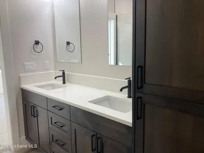 Property 26-10164 - Photo 16