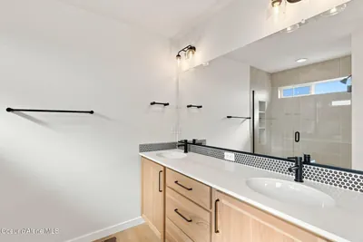 Property 26-8713 - Photo 22