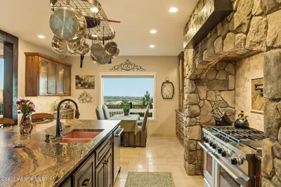 Property 26-1338 - Photo 13
