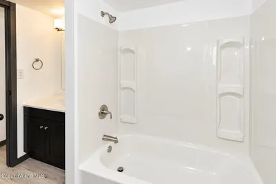Property 26-10071 - Photo 18