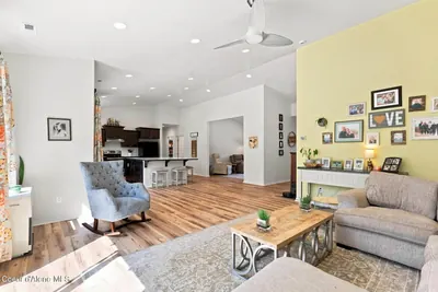 Property 26-8996 - Photo 5
