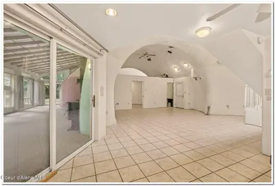 Property 26-9049 - Photo 14